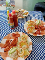 Mariscos El Navegante food