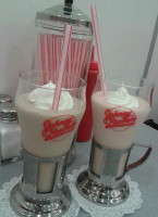 Johnny Rockets food