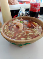 Mariscos El Conejito food