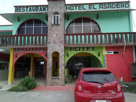 El Asadero outside