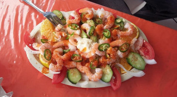 Mariscos Y Botanas El Cana food