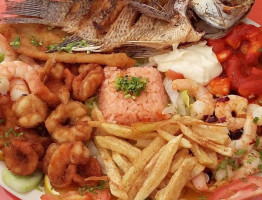 Mariscos Y Botanas El Cana food