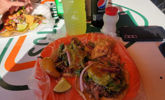 Carnitas La Perla food