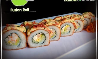 Monster Roll Sushi&wings&burger food