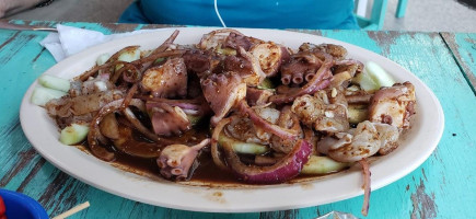 Mariscos Los Compitas food