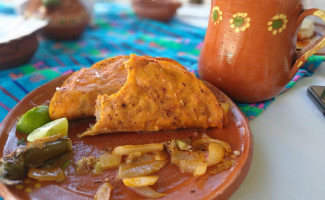 Carnitas Y Barbacoa (estilo El Ángel) food