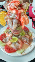 Mariscos Kikes food