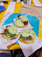 Tacos De Carné Asada El Primo De Tijuana food