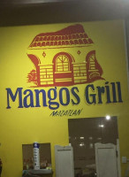 Mangos Grill food