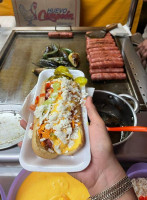 Hot Dog 's Chuy food