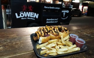 Lowen Dogs @pacific Food Park food