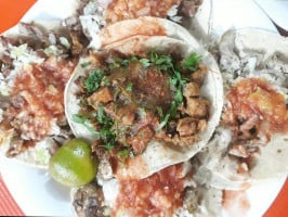 Taquerīa La Conquista food