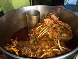 Birria Mi Pueblo food