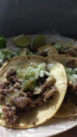 Tacos De Cabeza De Res Ote food