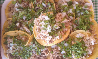 Carnitas El Plebe inside