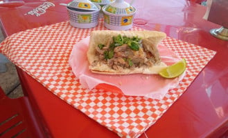 Carnitas El Plebe food