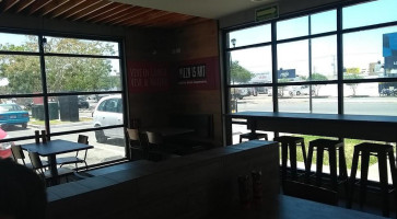 Pizza Hut inside