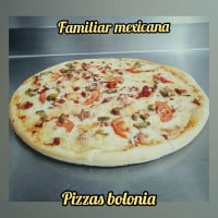 Pizzería Bolonia food