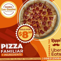 Pizzas Los Cuates food