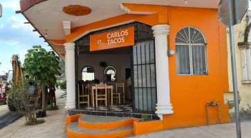 Carlos Tacos inside