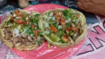 Taqueria Ontiveros food