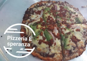 Pizzeria Esperanza food