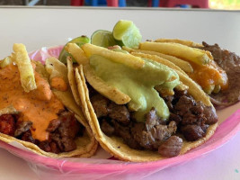 Tacos El Compadre food