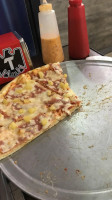 Vivela Pizza food