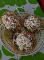 Tostadas Yoli food