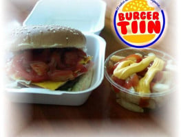 Burger Tiin food