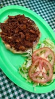 Taquería Y Cenaduría El Balconcito inside