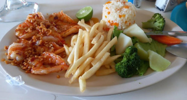 Mariscos El Chino food