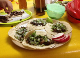 Taqueria El Terco food