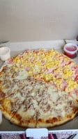 Pizzas Macuca food