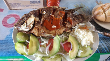 De Mariscos Moy food