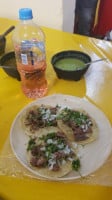 Tacos El Veloz food