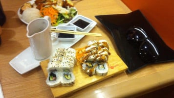 Sushi Tai food