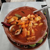 Mariscos Mariko food