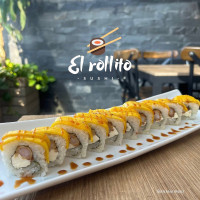 Rollito Urban Sushi inside