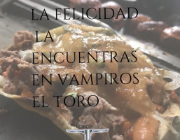 Restaqueria Vampiros El Toro food