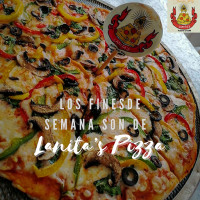 Lanita’s Pizza (pizza A La Leña) food