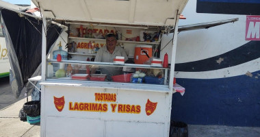 Tostadas Lágrimas Y Risas food