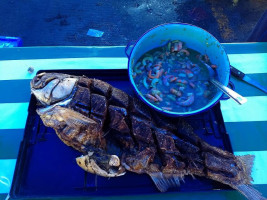 Mariscos Langosta Roja food