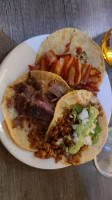 Tacos El Pata food