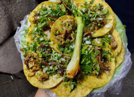 Tacos Chivis food