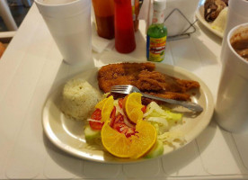 Mariscos Kaximbe food