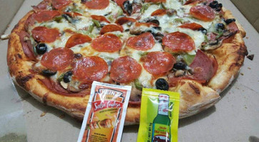 Pizza Mania food