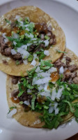 Taquería La Guadalupana food