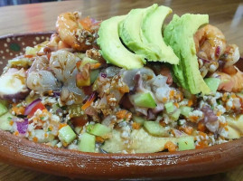 Mariscos El Mero Mero food