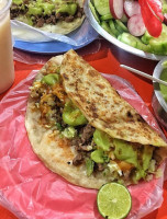 Taqueria Mejia food